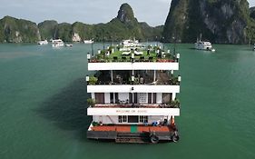 Ha Long Aqua Legend Cruise