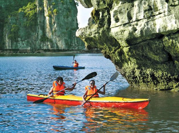 Hotel Ha Long Aqua Legend Cruise Exterior foto